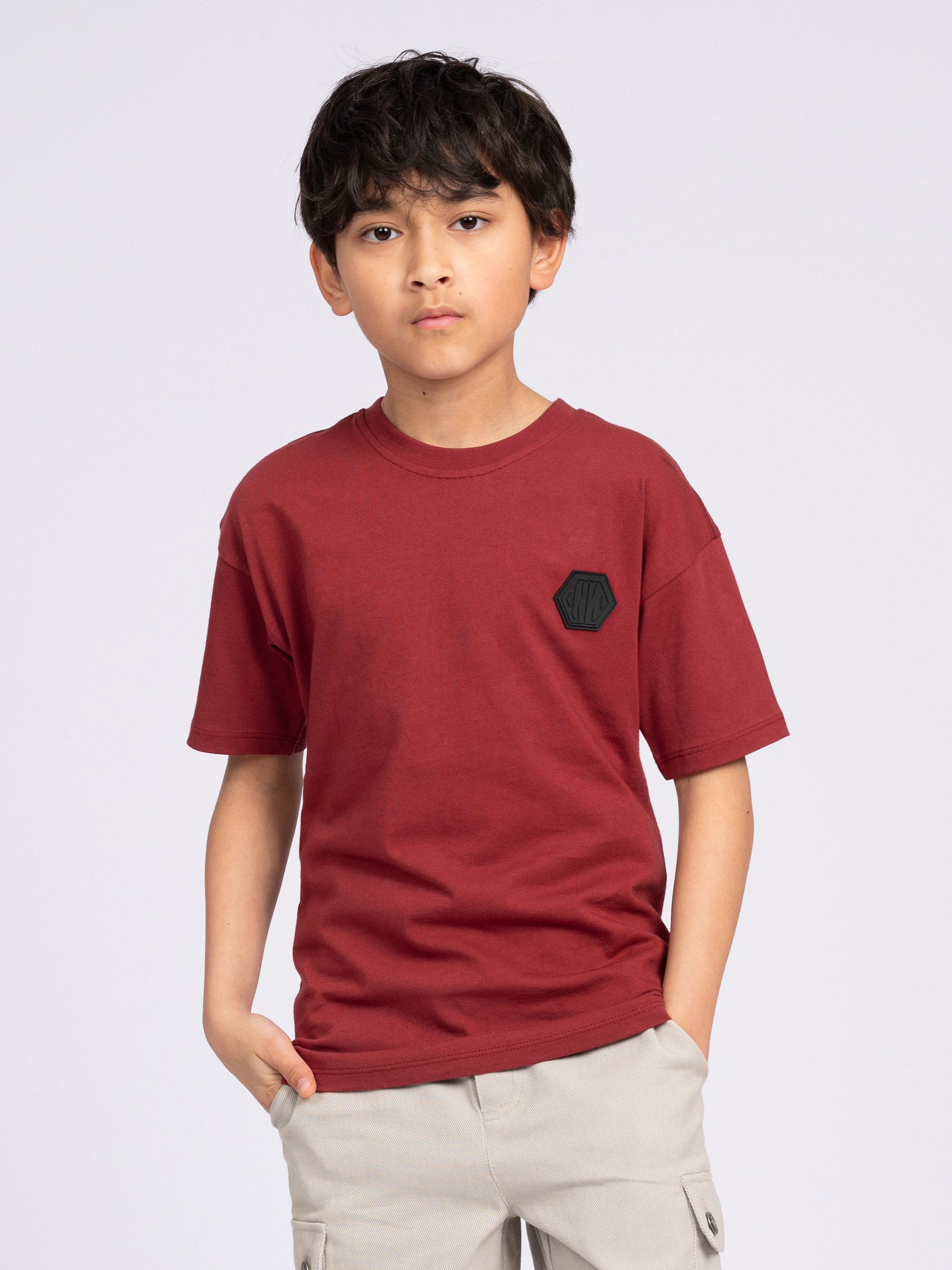 Loose T-shirt with N&N logo patch