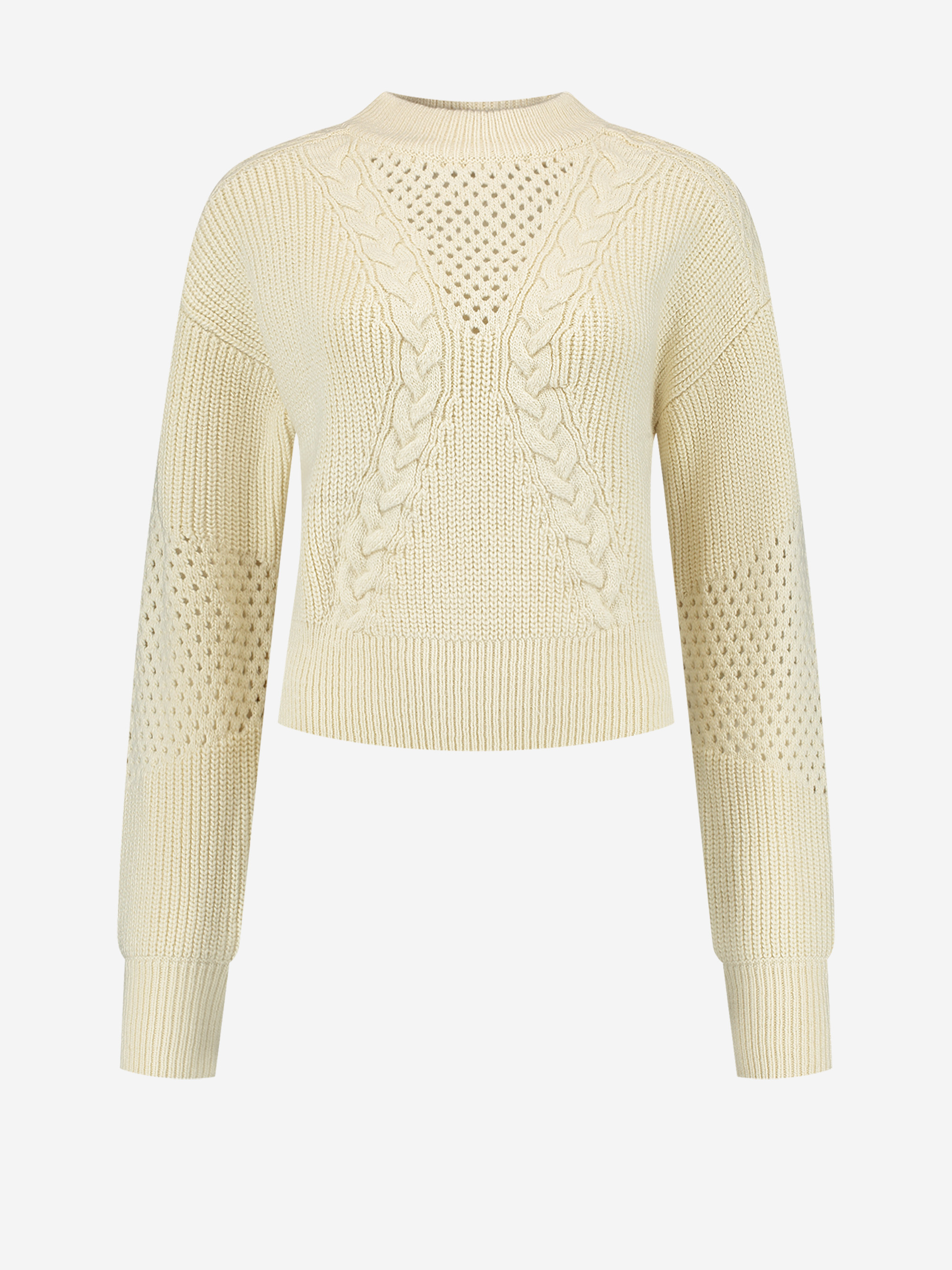 Cable knit pull with turtleneck